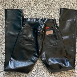 Wrangler Women's High Rise Black Jeans